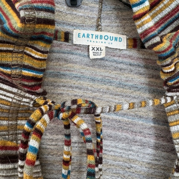 EARTHBOUND SWEATER. OVERSIZED CROP DRAWSTRING HOODIE. BOXI FIT, KANGAROO POCKET - Picture 6 of 16